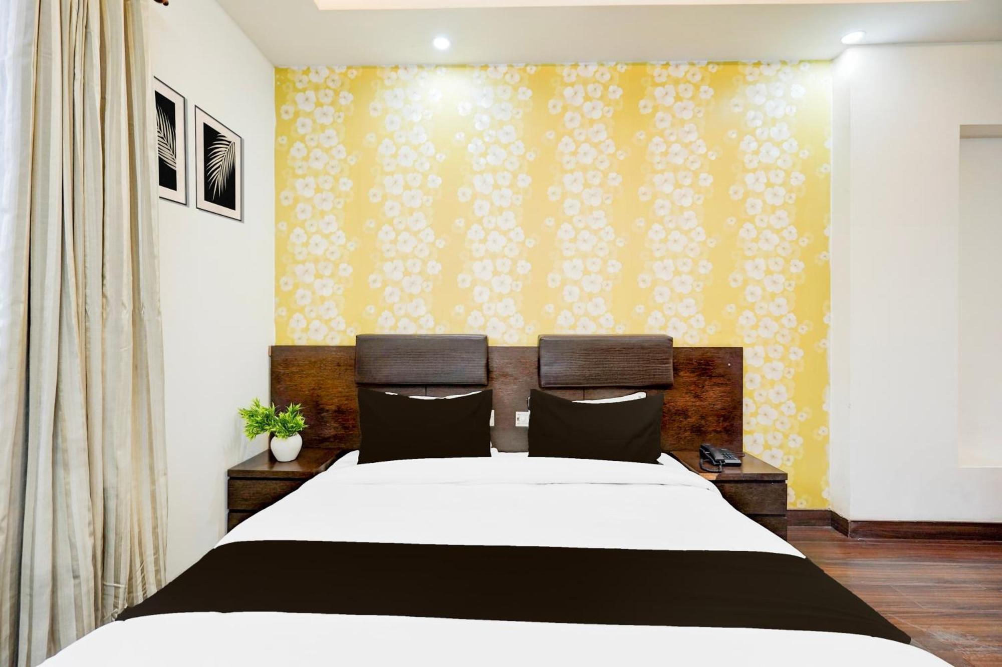 Hotel Super Townhouse Sector 51 Noida Near Metro Station Extérieur photo