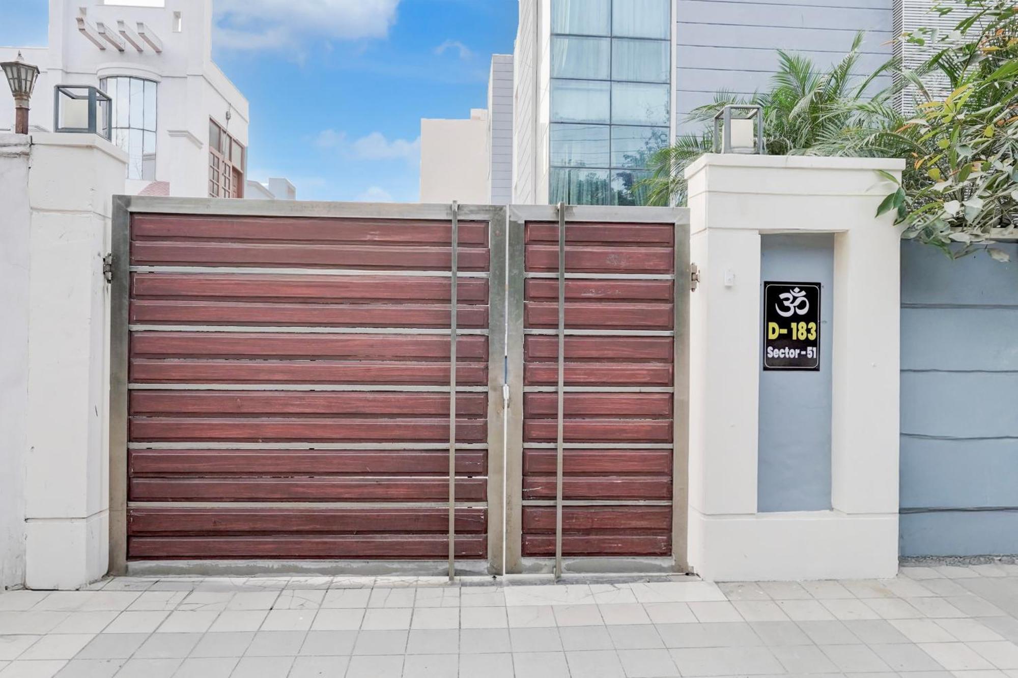 Hotel Super Townhouse Sector 51 Noida Near Metro Station Extérieur photo